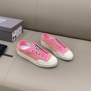 Chanel CC Logo Tweed Sneakers Pink 