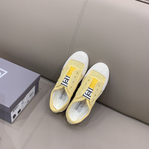 Luxury Womens Shoes Chanel CC Logo Tweed Sneaker in Yellow 35 To 40 A151PP340 AA155463