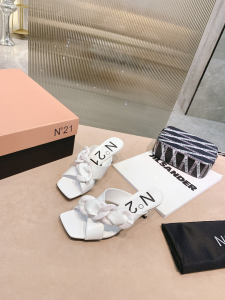 N21 Leather Mule Sandal Braided Chain White 65MM N21 Leather Mule Sandal Braided Chain White 65MM