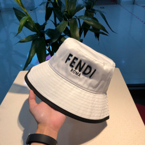 Fendi Logo Layered Bucket Hat OFF White 