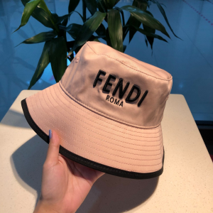 Fendi Logo Layered Bucket Hat Pink 