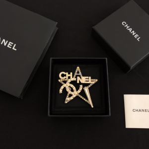 Luxury Womens Jewelry Chanel Crystals CC and Star Pin Brooch A39PP155 AA155736