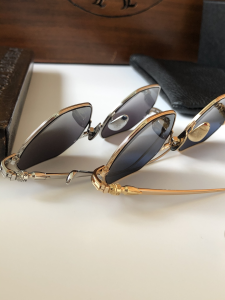 Luxury Womens Sunglasses Chrome Heart Luxury Sunglasses EVACULATICN A65PP180 AA155855
