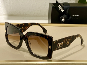 Fendi Luxury Sunglasses FF0435 