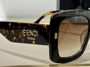 Luxury Womens Sunglasses Fendi Luxury Sunglasses FF0435 A65PP180 AA155814