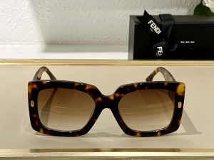 Luxury Womens Sunglasses Fendi Luxury Sunglasses FF0435 A65PP180 AA155818