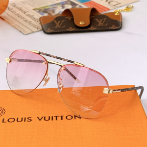 Louis Vuitton Luxury Sunglasses Z1331 