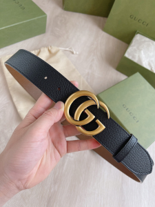 Gucci Double G Belt Black Grained Calfskin 37MM 