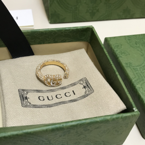 Luxury Womens Jewelry Gucci Double G Key Ring with Crystals A152PP120 AA156332