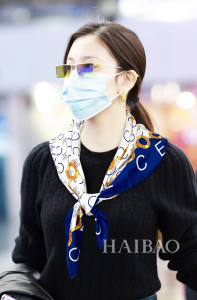 Luxury Womens Scarf Celine Chain Printed Silk Scarf in Blue 90x90CM A151PP200 AA156139