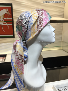 Luxury Womens Scarf Loewe Anagram Lines Silk Scarf in White 90x90CM A151PP180 AA156114