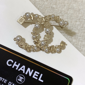 Chanel CC Logo Brooch 