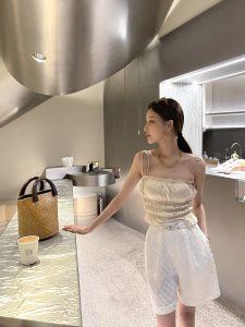 Luxury Womens Clothing Chanel White Triomphe Short SML A198PP480 AA156963