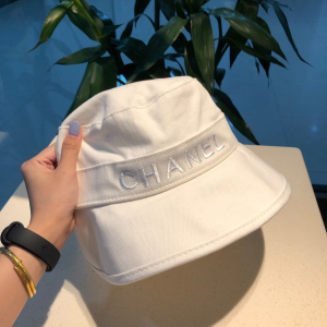 Luxury Womens Hats Chanel White Cotton Fishermen Bucket Hat A190PP90 AA156931