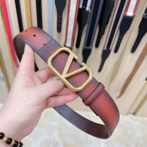 Valentino Vlogo Signature Buffered Cowhide Belt 40MM 