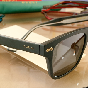 Luxury Womens Sunglasses Gucci Luxury Sunglasses Signature GG0735S A65PP180 AA157166