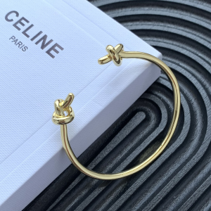 Luxury Womens Jewelry Celine Knot Extra Thin Bracelet A205PP150 AA157695