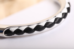 Luxury Womens Jewelry Hermes Open Cuff Woven Leather Bracelet A205PP130 AA157710