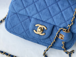 Luxury Womens Handbags Chanel 2021 Mini Flap Bag in Denim Blue 18CM A51PP980 AA158437