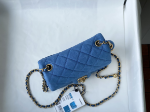 Luxury Womens Handbags Chanel 2021 Mini Flap Bag in Denim Blue 18CM A51PP980 AA158437