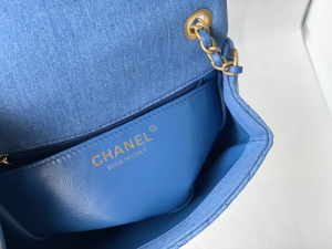 Luxury Womens Handbags Chanel 2021 Mini Flap Bag in Denim Blue 18CM A51PP980 AA158437