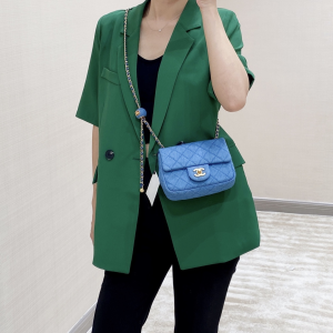 Luxury Womens Handbags Chanel 2021 Mini Flap Bag in Denim Blue 18CM A51PP980 AA158437