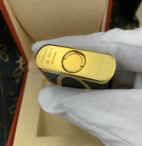 Luxury Womens Lighter ST Dupont Black Finish Lighter A168PP380 AA158854