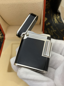 Luxury Womens Lighter ST Dupont Black Finish Lighter A168PP380 AA158855
