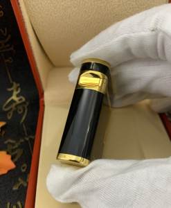 Luxury Womens Lighter ST Dupont Black Finish Lighter A168PP380 AA158856