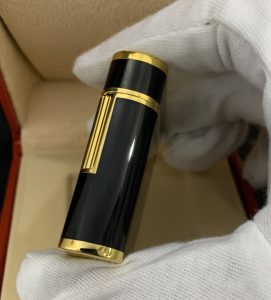 Luxury Womens Lighter ST Dupont Black Finish Lighter A168PP380 AA158856