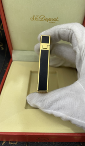 Luxury Womens Lighter ST Dupont Black Gold Finish Lighter A168PP380 AA158874