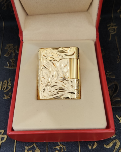 Luxury Womens Lighter ST Dupont Gold Finish Lighter A168PP380 AA158860
