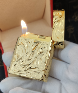 Luxury Womens Lighter ST Dupont Gold Finish Lighter A168PP380 AA158860