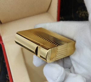Luxury Womens Lighter ST Dupont Gold Finish Lighter A168PP380 AA158862