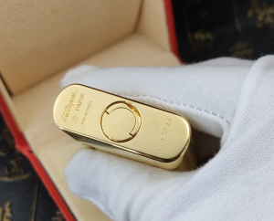 Luxury Womens Lighter ST Dupont Gold Finish Lighter A168PP380 AA158864