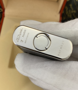 Luxury Womens Lighter ST Dupont Silver Finish Lighter A168PP380 AA158852