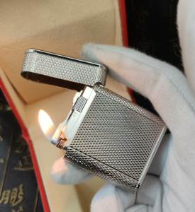 Luxury Womens Lighter ST Dupont Silver Finish Lighter A168PP380 AA158866