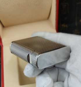 Luxury Womens Lighter ST Dupont Silver Finish Lighter A168PP380 AA158866