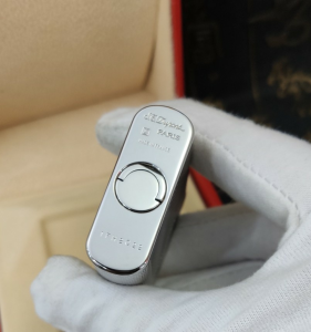 Luxury Womens Lighter ST Dupont Silver Finish Lighter A168PP380 AA158866