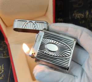 Luxury Womens Lighter ST Dupont Silver Finish Lighter A168PP380 AA158867