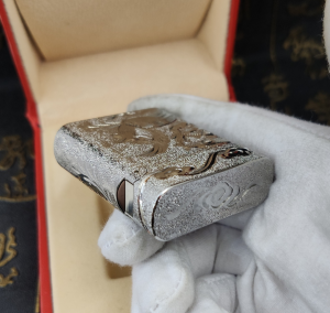 Luxury Womens Lighter ST Dupont Silver Finish Lighter A168PP380 AA158871