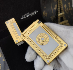 ST Dupont White Gold Finish Lighter 