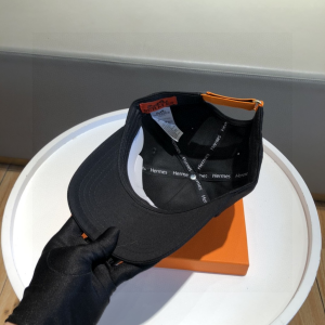 Luxury Womens Hat Hermes Baseball Cap Hats in Black A190PP90 AA158909