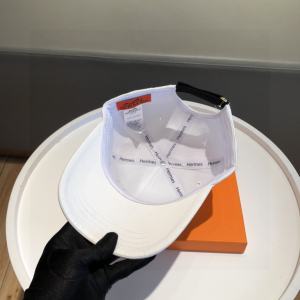 Luxury Womens Hat Hermes Baseball Cap Hats in White A190PP90 AA158911