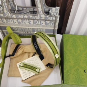 Luxury Womens Headband Gucci Green Headband A152PP110 AA159685