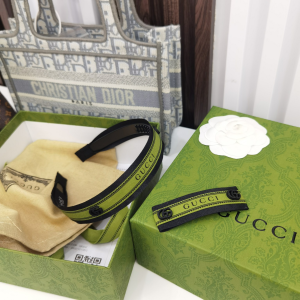Gucci Green Headband 