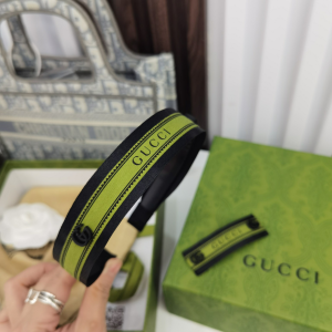 Luxury Womens Headband Gucci Green Headband A152PP110 AA159686