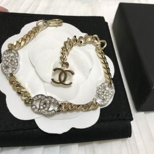 Luxury Womens Jewelry Chanel Bracelet Chanel CC Logo Link Bracelet A152PP130 AA159683