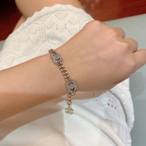 Luxury Womens Jewelry Chanel Bracelet Chanel CC Logo Link Bracelet A152PP130 AA159683