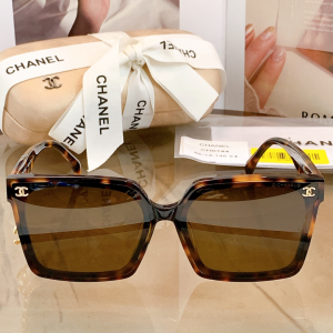 Luxury Womens Sunglasses Chanel Luxury Sunglasses CH0744 A65PP180 AA159982
